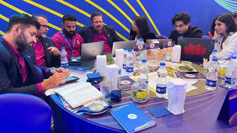 KKR Squad For IPL 2022: आईपीएल 2022 के लिए कोलकाता नाइट राइडर्स की पूरी टीम