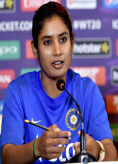 Captain Mithali Raj said about batting line up बल्लेबाजी क्रम को लेकर कप्तान मिताली राज हुई निराश कहीं ये बात