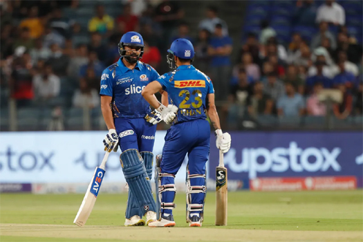 IPL 2022 18th Match MI Innings: मुंबई ने बैंगलोर को दिया 152 रनों का लक्ष्य, सूर्यकुमार यादव ने खेली नाबाद 68 रनों की पारी