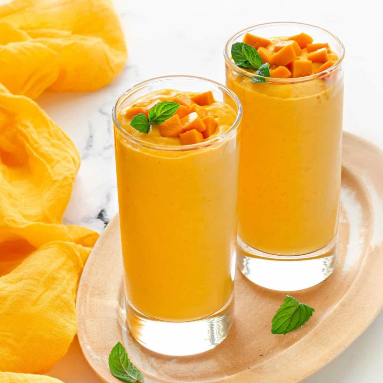 Mango Smoothie, ऐसे आमरस बनाएगें तो मेहमान भी पूछेंगे, कैसे बनाया