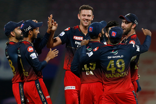 RCB Beat LSG in a Crucial Match आरसीबी ने लखनऊ को 18 रनों से हराया