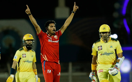 Ambala’s Vaibhav Play IPL Match For The 1st Time : अंबाला के वैभव अरोड़ा ने खेला अपना पहला आईपीएल मैच, परिवार मे खुशी का माहौल