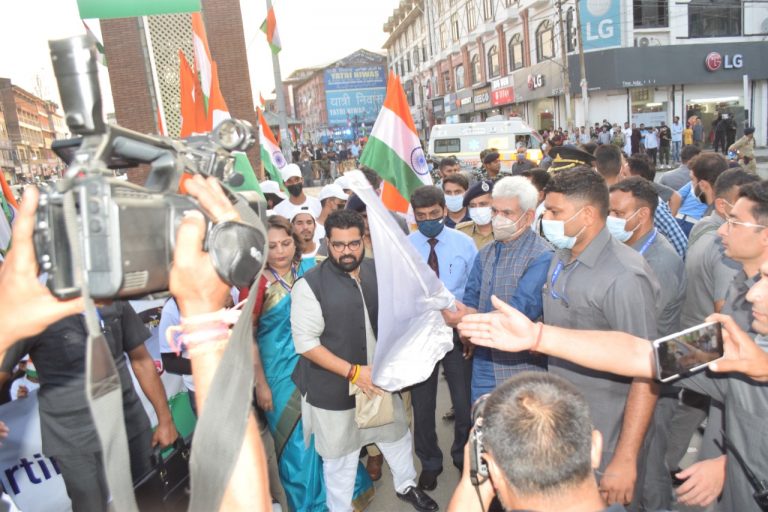 Sabse Pehle Desh – HISTORY MADE AT SRINAGAR’S LAL CHOWK