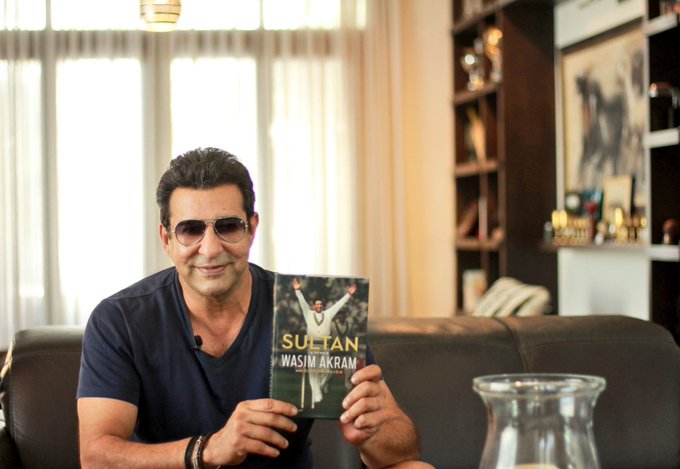 Wasim Akram: वसीम अकरम ने पाकिस्तान के पूर्व कप्तान पर लगाए दुर्व्यवहार के संगीन आरोप, जाने क्या है पूरा मामला ?