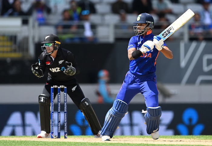 IND vs NZ 1st ODI Live: भारत ने न्यूजीलैंड को दिया 307 रनों का लक्ष्य, श्रेयस अय्यर ने बनाए सबसे ज्यादा 80 रन