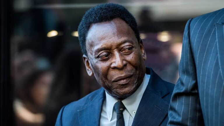 Pele Dies: नहीं रहे महान फुटबॉलर पेले, 82 साल की उम्र में ली अंतिम सांस