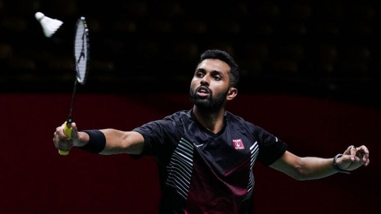 Badminton:जापान के कोडाई से विश्व टूर फाइनल्स का पहला ग्रुप मैच हारे प्रणय