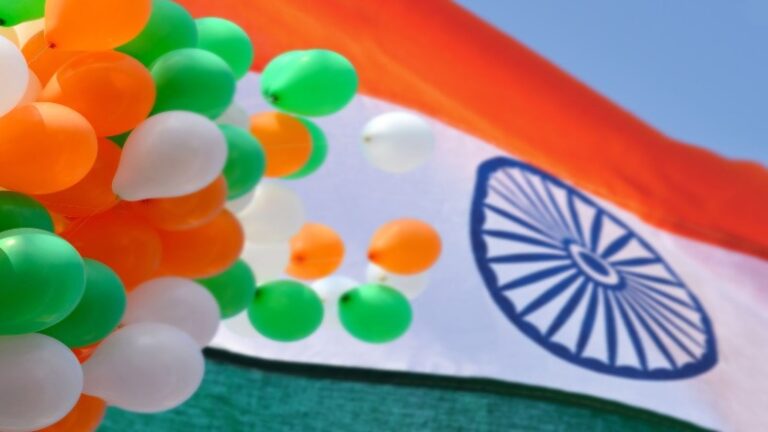 Republic Day 2023: गणतंत्र दिवस पर क्रिकेटर्स ने सभी को दी शुभकामनाएं, अलग-अलग अंदाज में पोस्ट किए शेयर