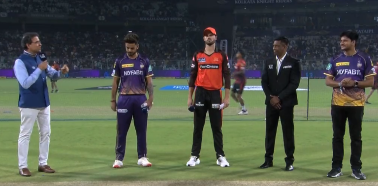 KKR vs SRH: कोलकाता नाइटराइडर्स ने टॉस जीत पहले गेंदबाजी करने का किया फैसला , जानें प्लेइंग-11